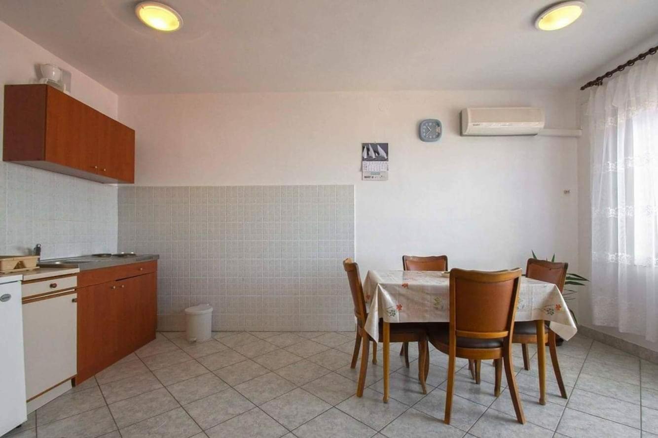 Apartment Pemper Нови Винодолски Стая снимка